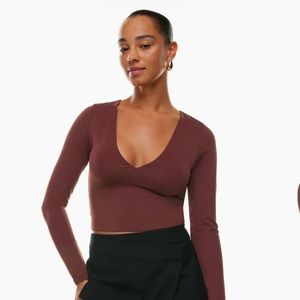 Babaton Contour long sleeve